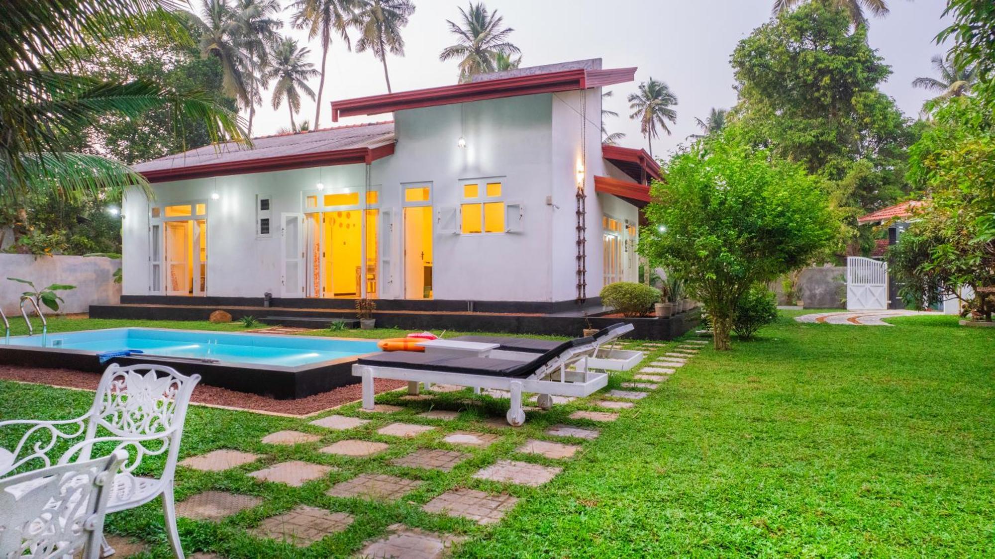 Villa Tropical Oasis Balapitiya Exterior photo